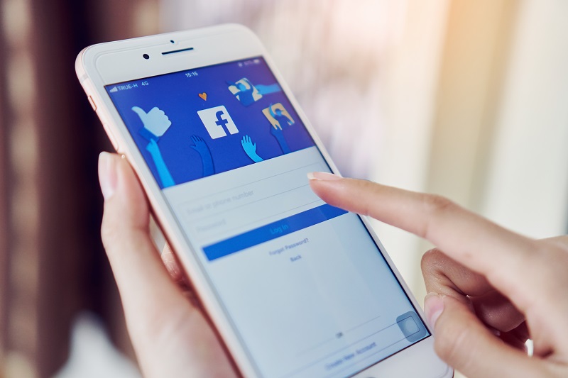 Comment supprimer une story sur Facebook en 2 minutes ?