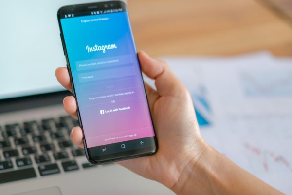 Comment voir un compte Instagram privé sans être abonné au compte ?