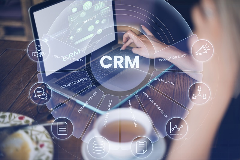 Qu’est-ce qu’un logiciel CRM marketing ?