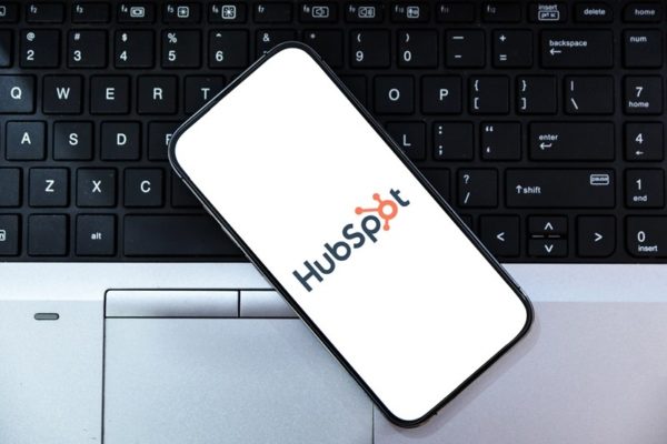 automatisation hubspot crm gagner heures