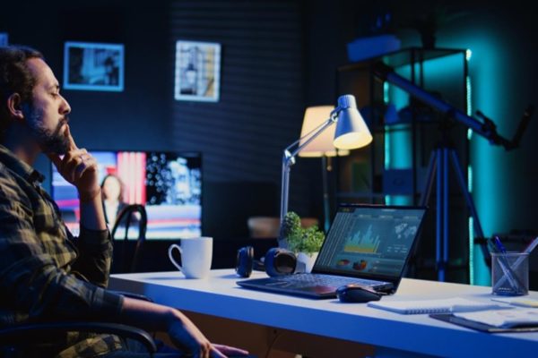 Je veux héberger 50 sites, quel setup ?